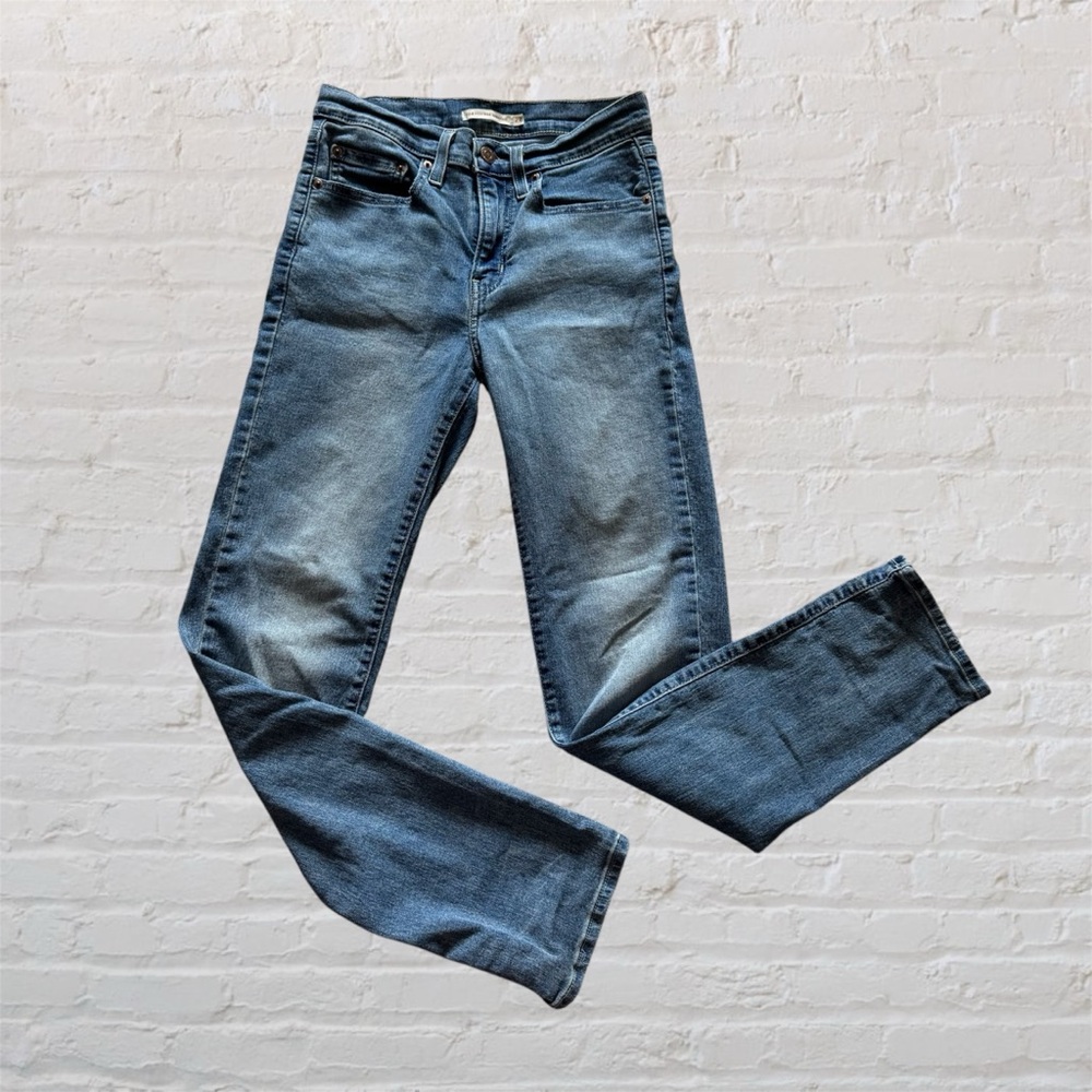 Like 🆕 Levi’s 724 high rise 80% cotton straight leg classic fit soft denim